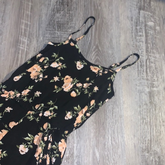 romper - Picture 2 of 2